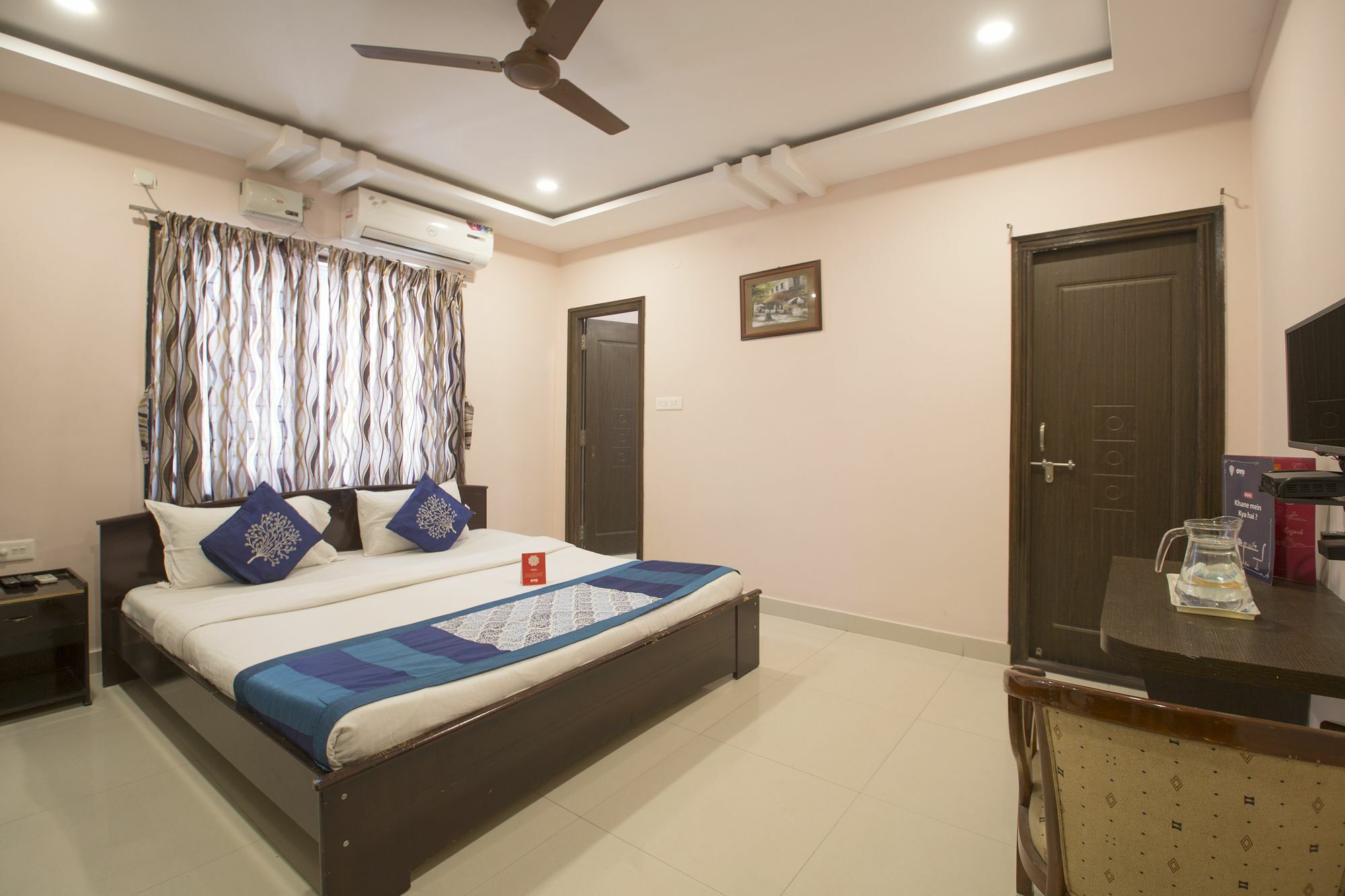 Oyo 10373 Apartment The Icon Homes Hyderabad Ngoại thất bức ảnh