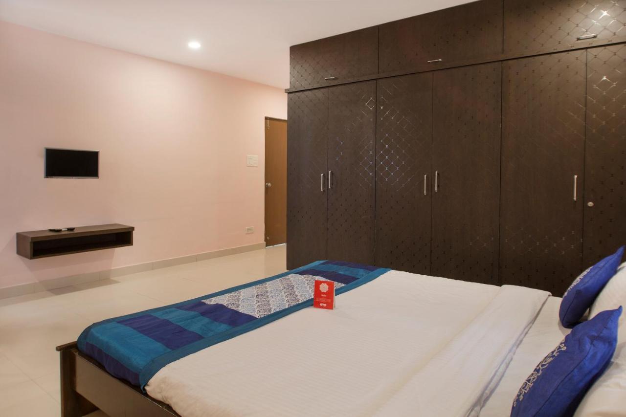 Oyo 10373 Apartment The Icon Homes Hyderabad Ngoại thất bức ảnh